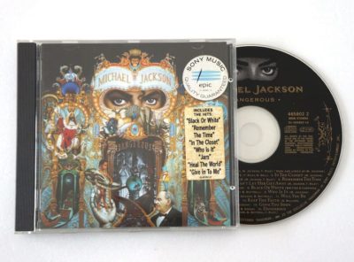 michael-jackson-dangerous-CD