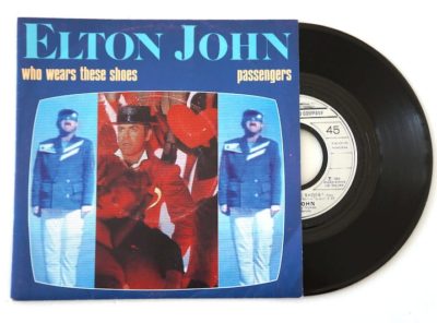 elton-john-wears-shoes-45T