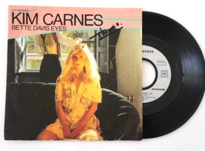 kim-carnes-bette-davis-eyes-45T