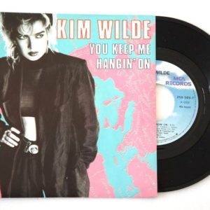 kim-wilde-keep-hanging-on-45T