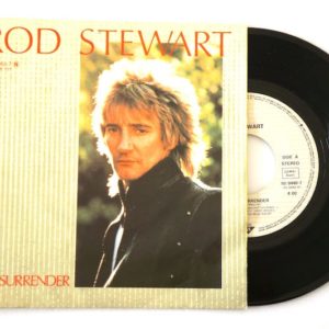 rod-stewart-sweet-surrender-45T