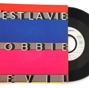 vie-robbie-nevil-45T