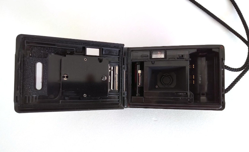 appareil-photo-olympus-AF10-9