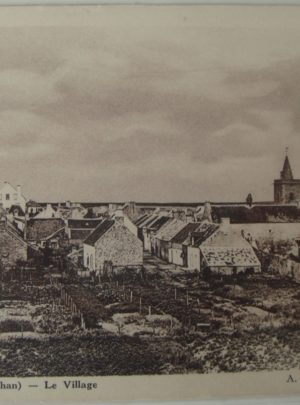 Houat Le village eglise Le Breton Quiberon