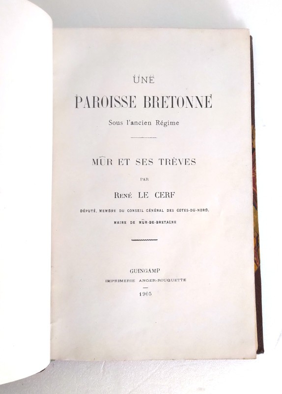cerf-paroisse-bretonne-mur-bretagne-treves-1905